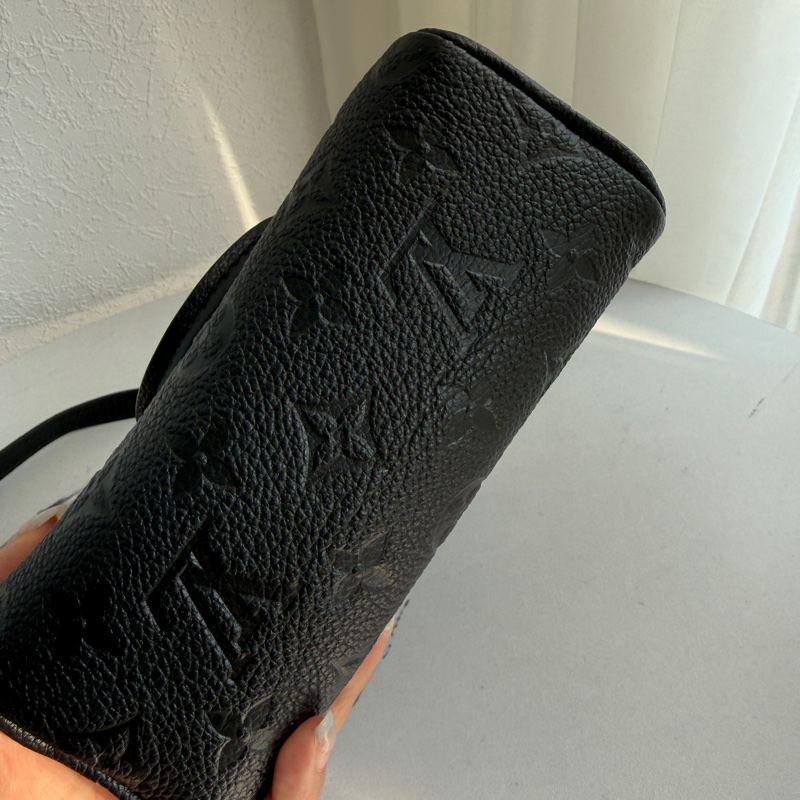 lv nano speedy 黑壓紋-7