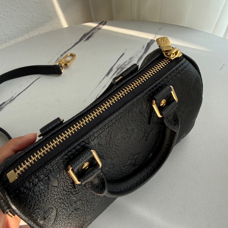lv nano speedy 黑壓紋-12