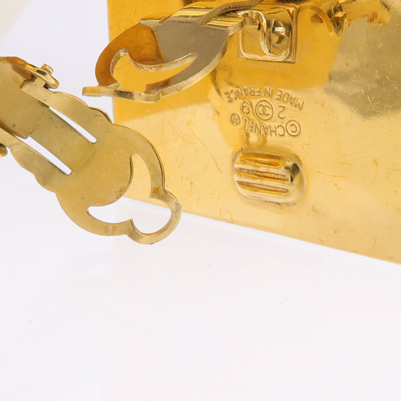 CHANEL 麂皮皮革/金屬Earrings耳環-3