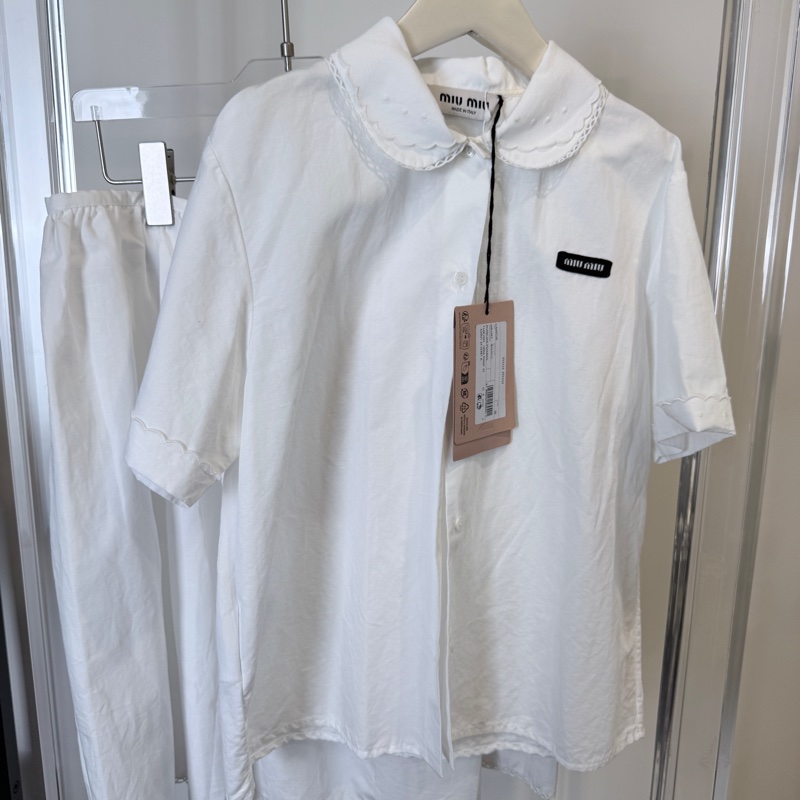 MiuMiu✨25ss秀款白色褶皺花邊一套 (上身襯衫+裙) 尺寸38-1