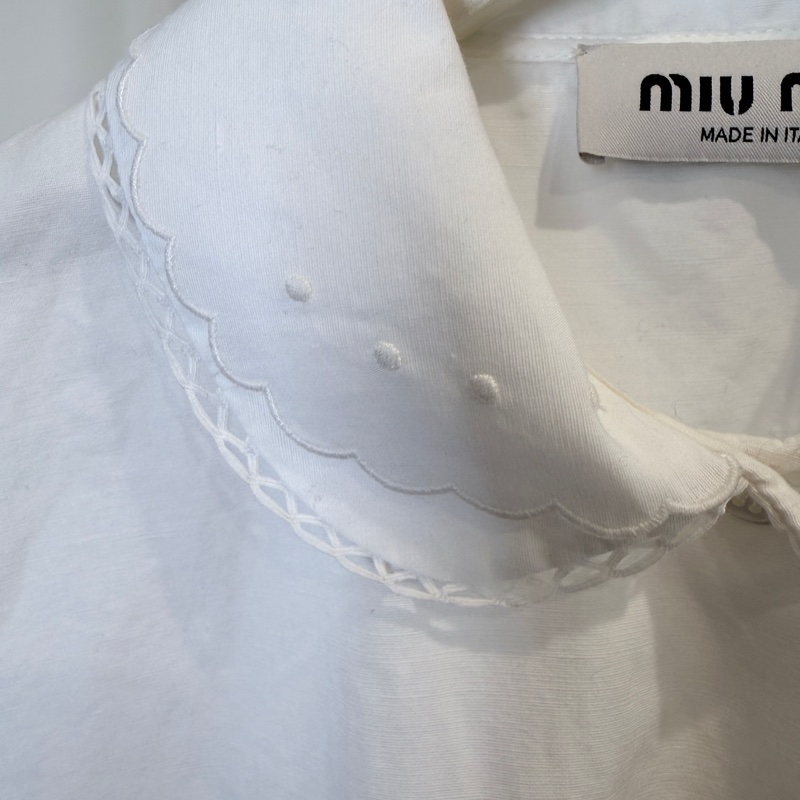 MiuMiu✨25ss秀款白色褶皺花邊一套 (上身襯衫+裙) 尺寸38-14