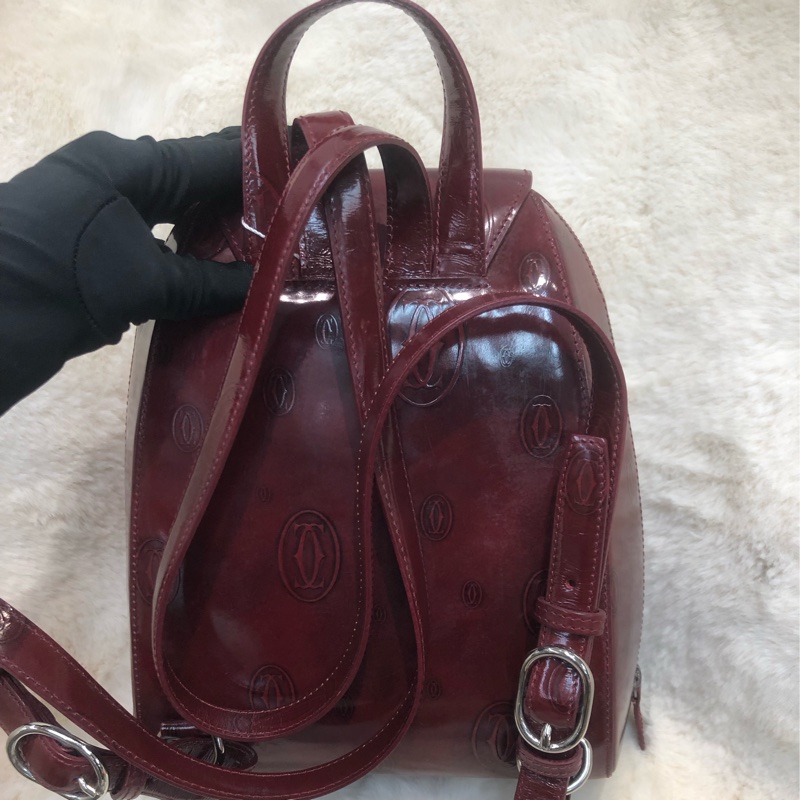 Cartier 紅色亮皮 Logo 背囊 XC417-1