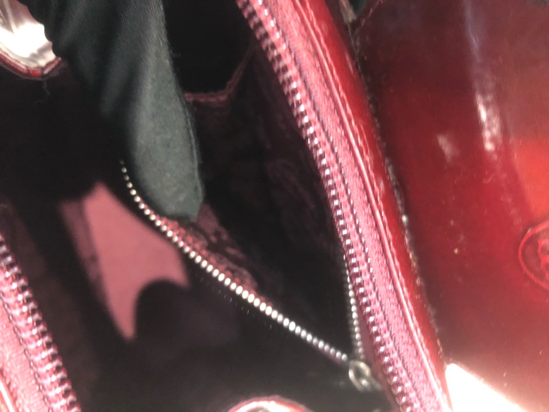 Cartier 紅色亮皮 Logo 背囊 XC417-20