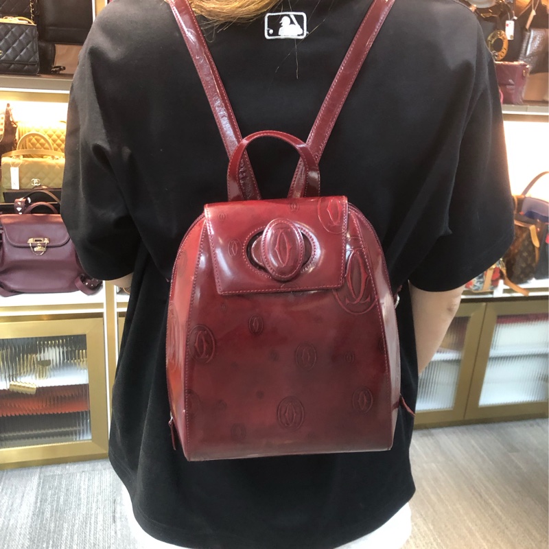 Cartier 紅色亮皮 Logo 背囊 XC417-11