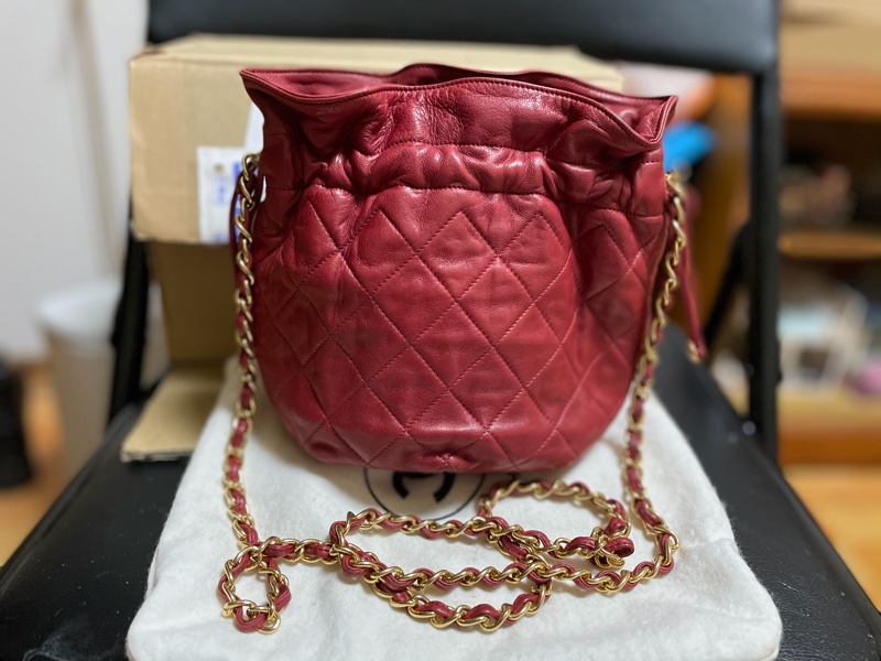 chanel vintage老香紅色水桶包-3