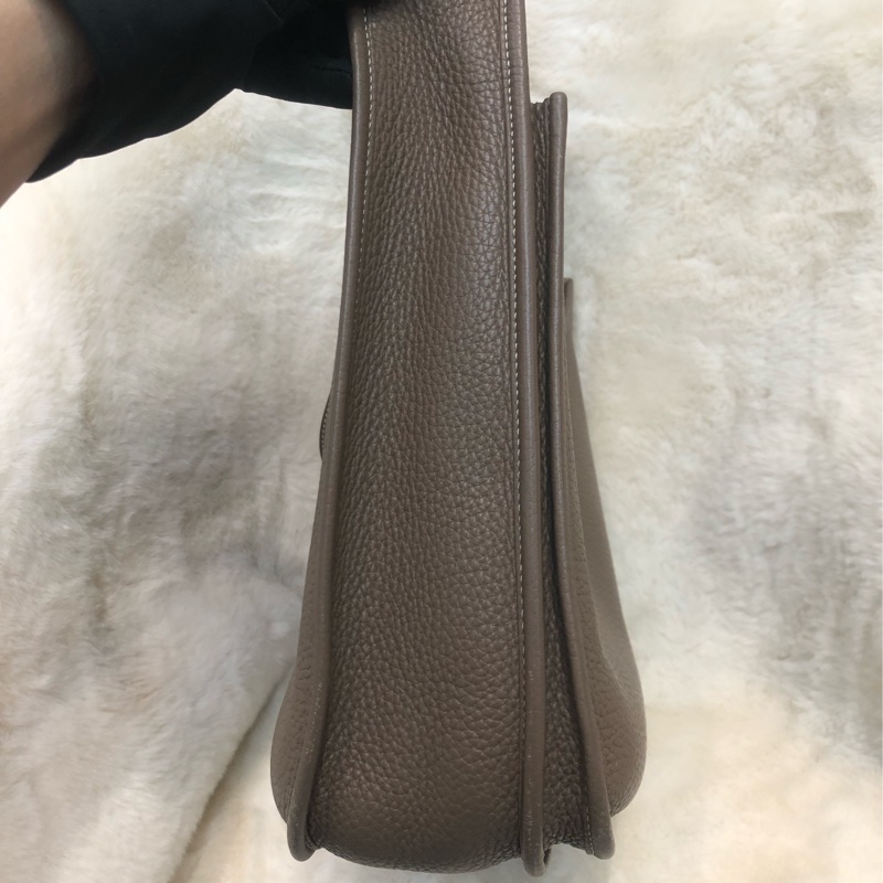 Hermes E29 大象灰 TC皮 框R XC399-3