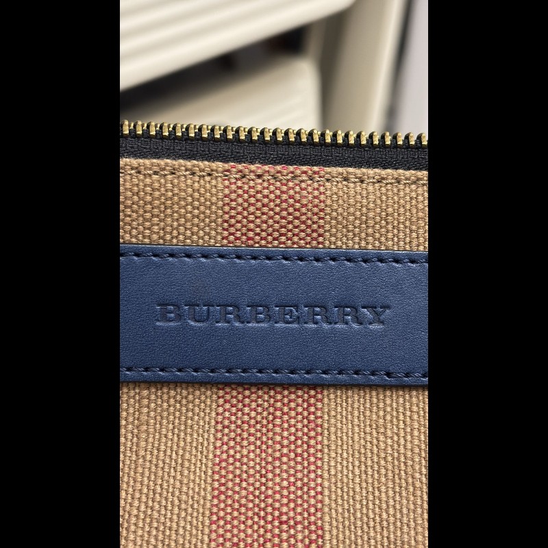 Burberry bucket bag-22