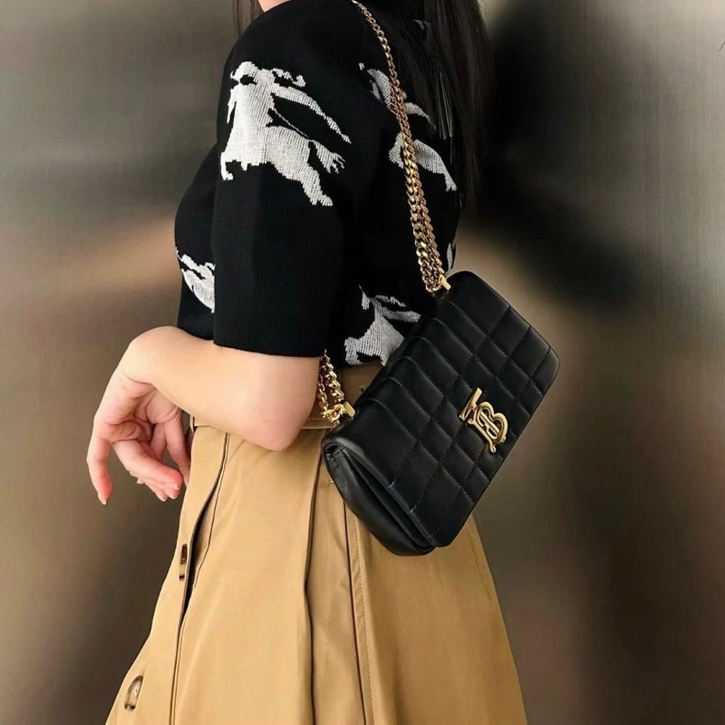 Burberry Lola ( Gold chain ) 8059492-5