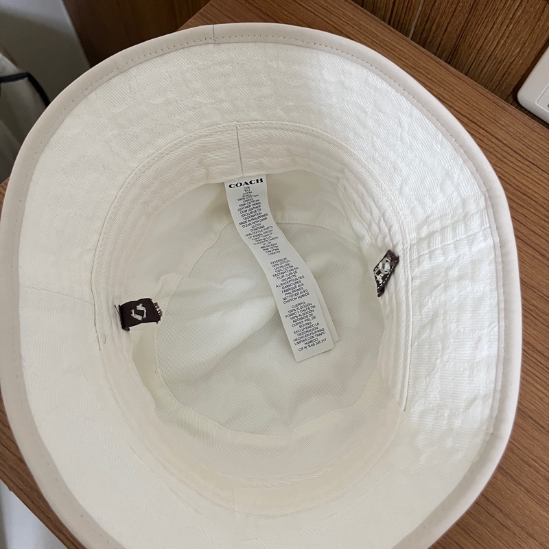 COACH緹花Logo漁夫帽（五折）-4