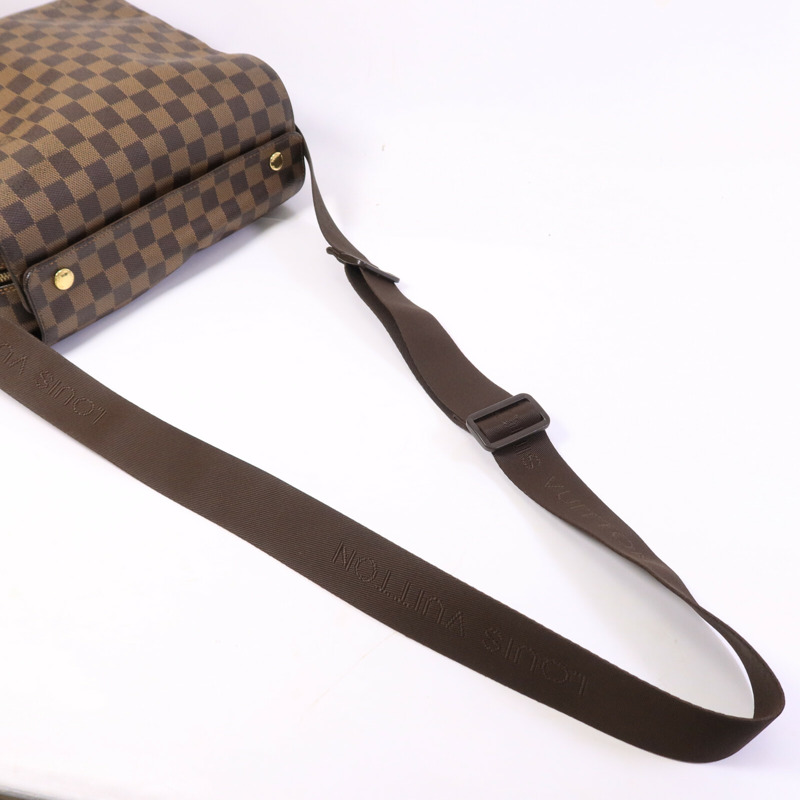 LOUIS VUITTON Damier Naviglio肩背袋-8