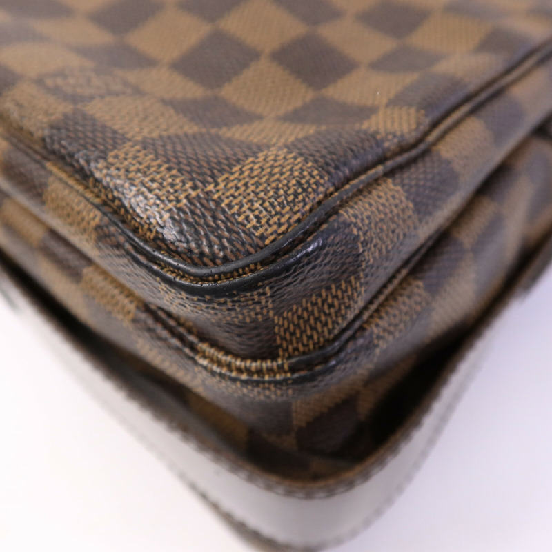 LOUIS VUITTON Damier Naviglio肩背袋-11