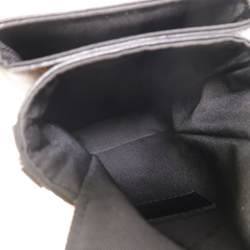 LOUIS VUITTON Monogram S-Lock Vertical Wearable Wallet肩背袋-5