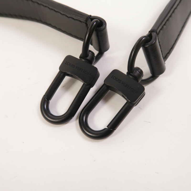 LOUIS VUITTON Monogram S-Lock Vertical Wearable Wallet肩背袋-15