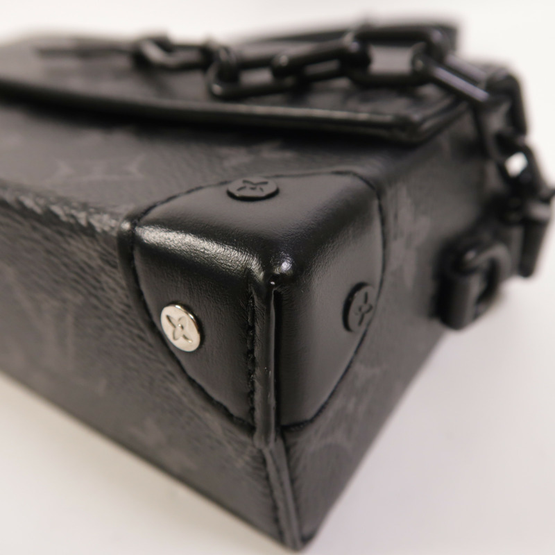 LOUIS VUITTON Monogram Eclipse Steamer Wearable Wallet肩背袋-8