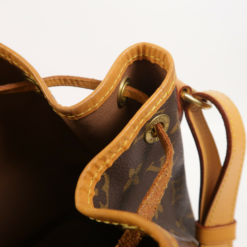 LOUIS VUITTON Monogram Petit Noe金扣肩背袋棕色-14