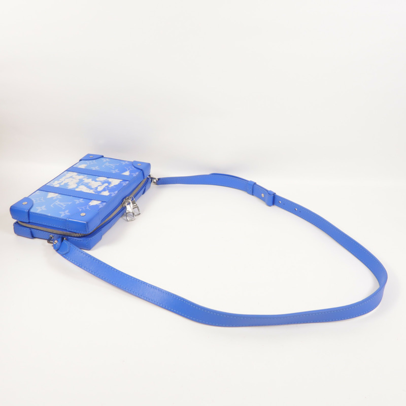 LOUIS VUITTON Monogram Clouds Soft Trunk Wallet銀扣肩背袋-7