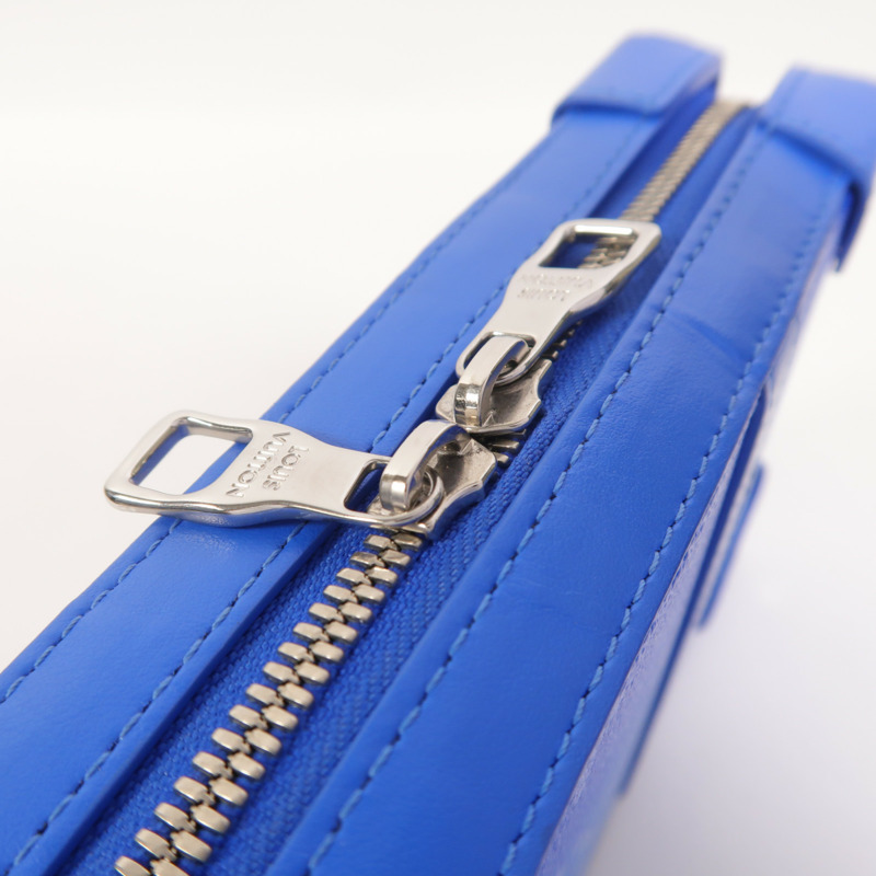 LOUIS VUITTON Monogram Clouds Soft Trunk Wallet銀扣肩背袋-12