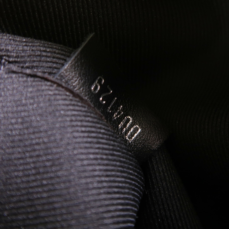 LOUIS VUITTON Monogram Eclipse Soft Trunk肩背袋-6