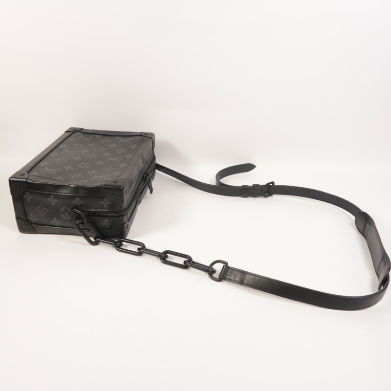 LOUIS VUITTON Monogram Eclipse Soft Trunk肩背袋-7
