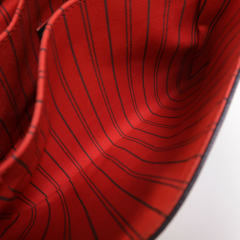 LOUIS VUITTON Monogram Empreinte Pochette Metis金扣手挽肩背兩用袋-5