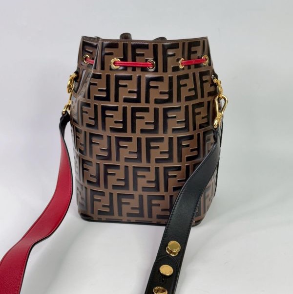 FENDI Mon Tresor 經典老花撞色水桶包 大號-1