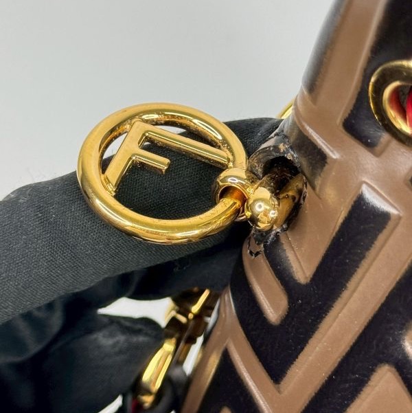 FENDI Mon Tresor 經典老花撞色水桶包 大號-5