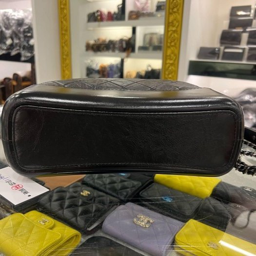 東區正精品㊣CHANEL A93824 香奈兒黑色牛皮金銀雙色皮穿鍊帶流浪包肩背包斜背包中款 RZ6387-6