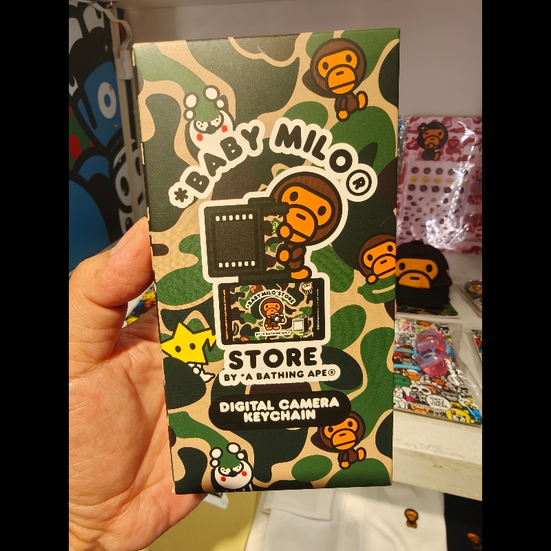 現貨在台，日本帶回bape相機盲盒，有6種，可以插記憶卡拍照-3