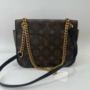 Louis Vuitton 路易威登 passy郵差包 芯片 單品-1