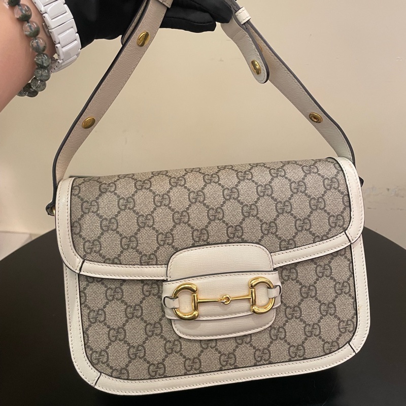 Gucci/古馳1955馬銜扣馬鞍包💟白色皮革鑲邊，肩帶可調節，單肩/斜挎 尺寸約25x18x8cm-0