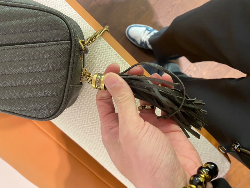 YSL Mini Lou相機包 灰色金扣-7