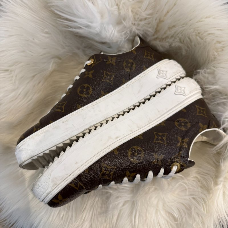 LV Time Out老花平底鞋-3