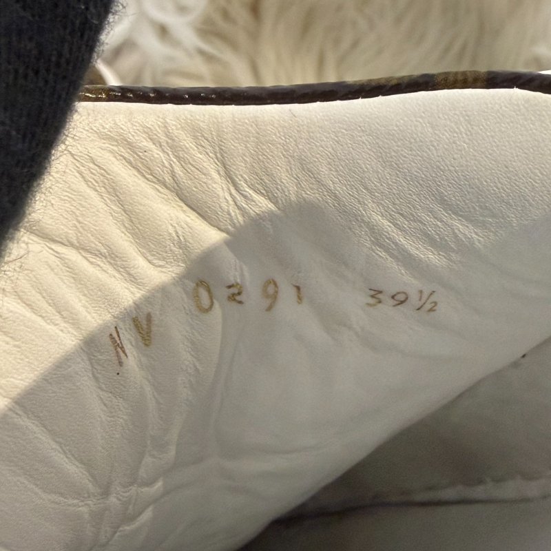 LV Time Out老花平底鞋-5