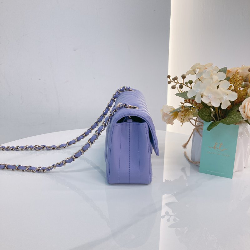 MS0678	Chanel 香奈兒小號翻蓋式鍊帶包包 Classic Flap Mini Rectangle 20cm Chevron Lambskin-2