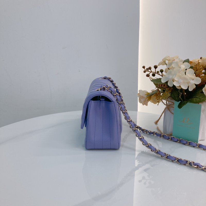 MS0678	Chanel 香奈兒小號翻蓋式鍊帶包包 Classic Flap Mini Rectangle 20cm Chevron Lambskin-3