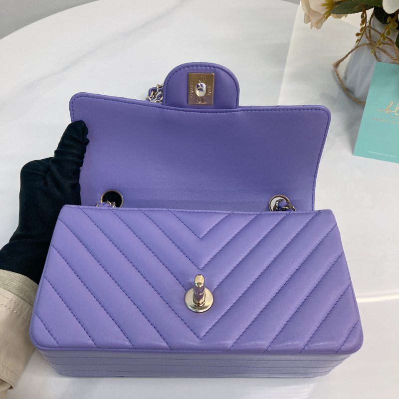 MS0678	Chanel 香奈兒小號翻蓋式鍊帶包包 Classic Flap Mini Rectangle 20cm Chevron Lambskin-20