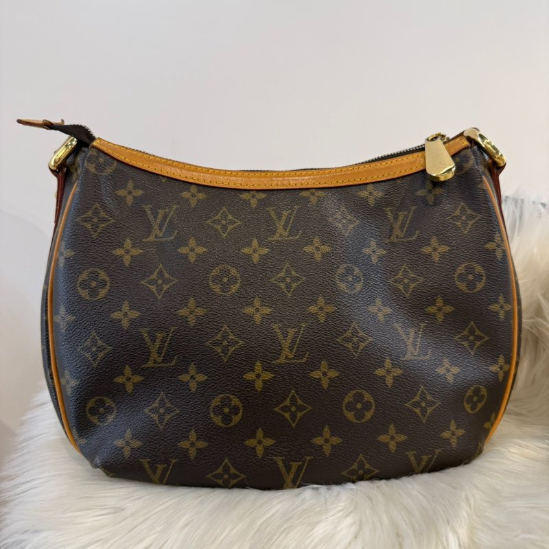 LV Tulum PM彎月包-6