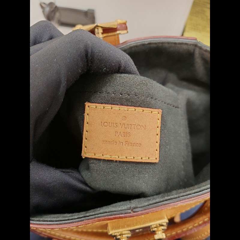 Lv duffle bag-9