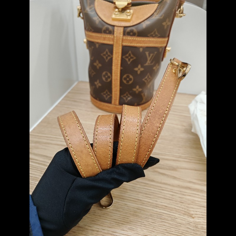 Lv duffle bag-13