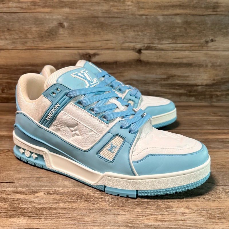 LV路易威登 trainer 天空藍 baby blue 白藍 北卡藍 42碼-1