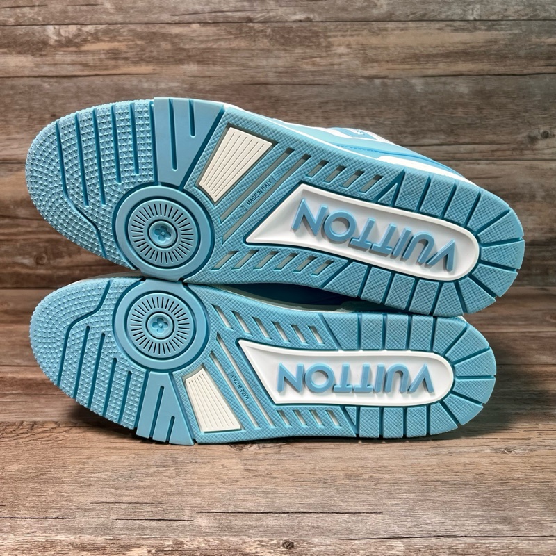 LV路易威登 trainer 天空藍 baby blue 白藍 北卡藍 42碼-5