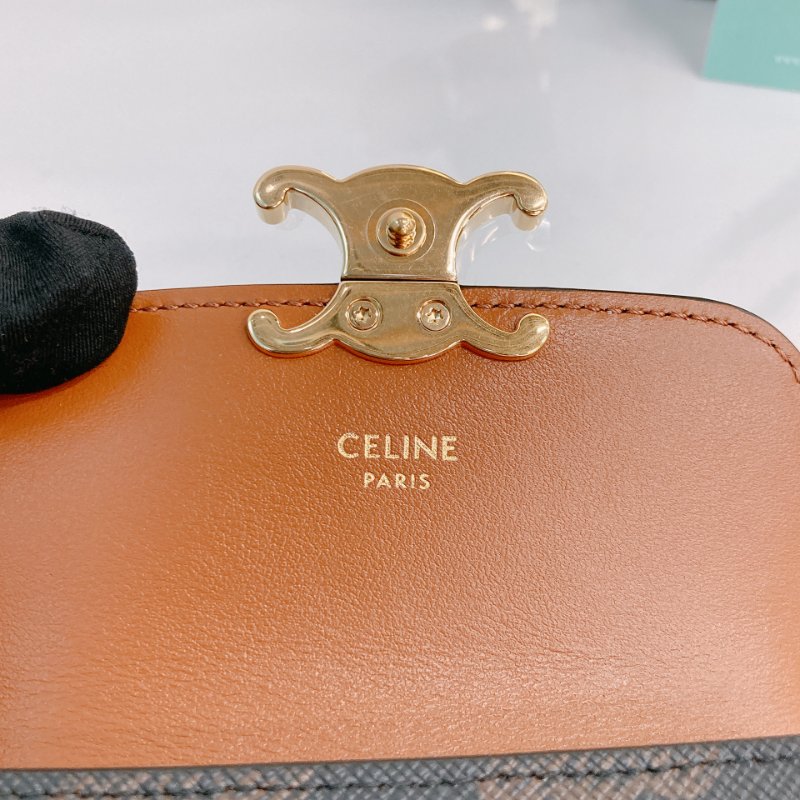 MS0680 Celine 思琳經典花紋於夾 Card Holder with Flap Triomphe Canvas Tan-9