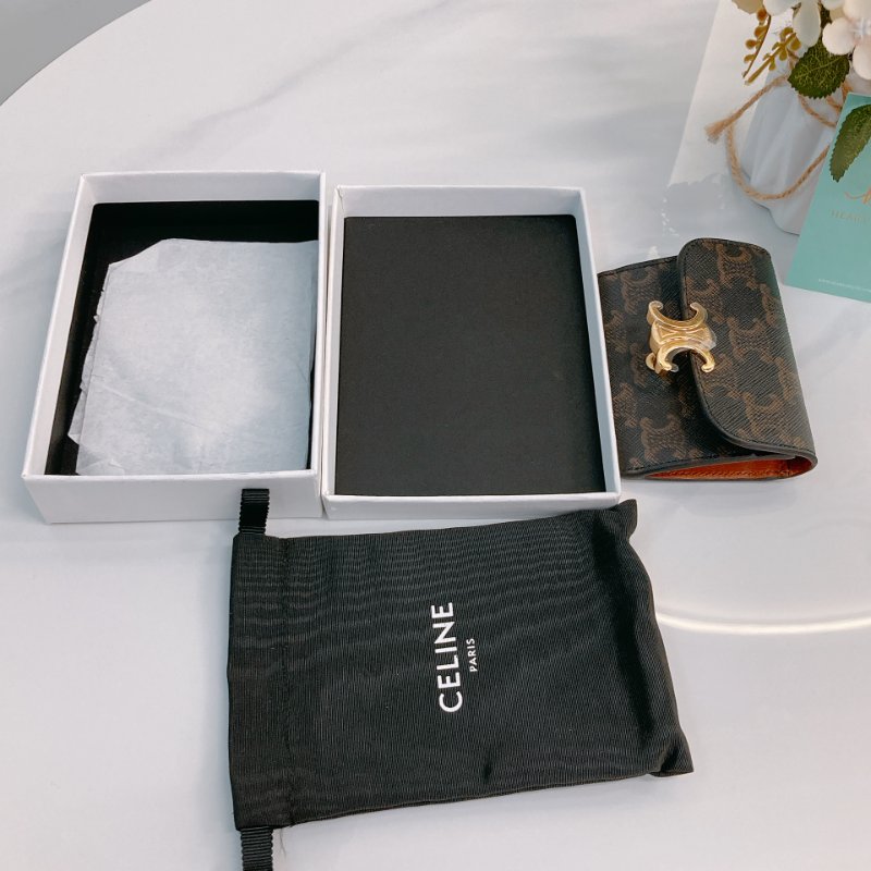 MS0680 Celine 思琳經典花紋於夾 Card Holder with Flap Triomphe Canvas Tan-13