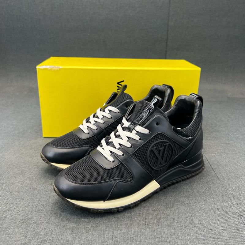 Louis Vuitton路易威登 runaway 黑色運動鞋 36碼-0