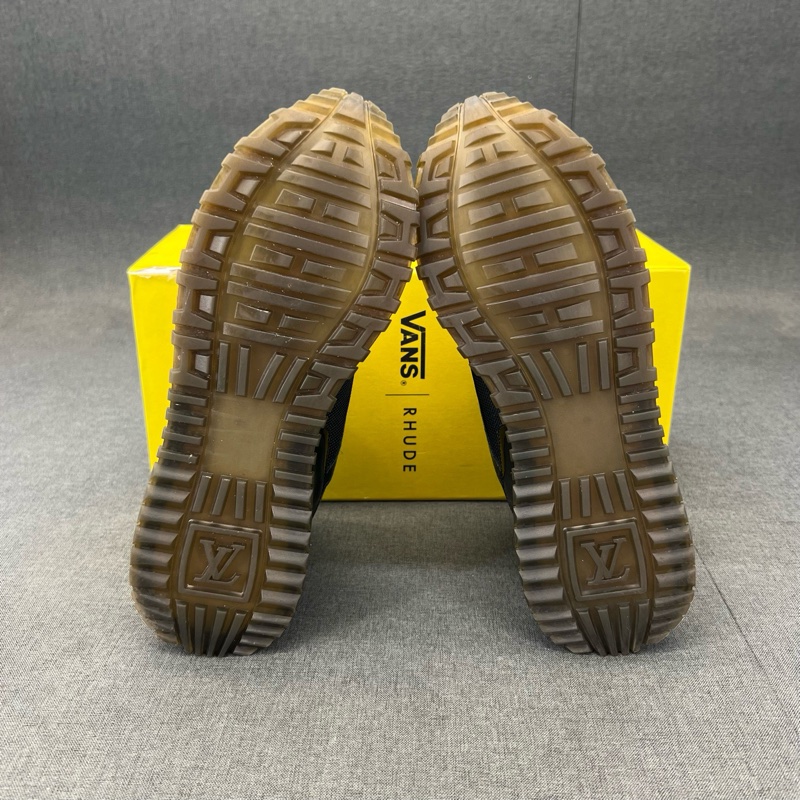 Louis Vuitton路易威登 runaway 黑色運動鞋 36碼-8