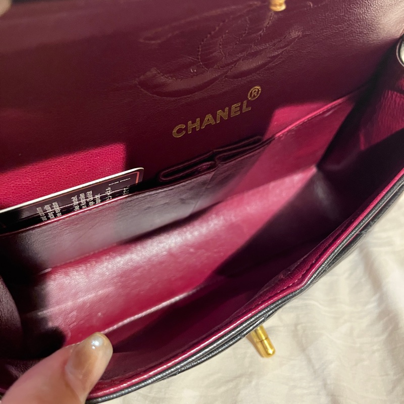 Chanel cf23 絕版 黑色 黑金 老香 甜甜售-8