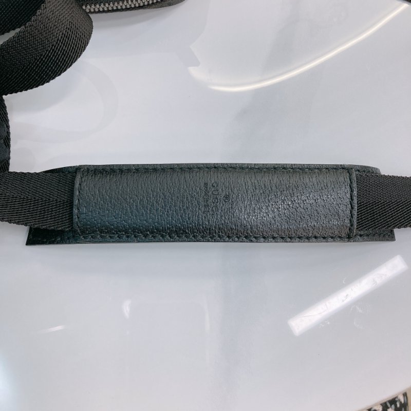 MS0681	Gucci 古馳男款經典暗花紋肩帶包包 Men Messenger Crossbody Canvas-32