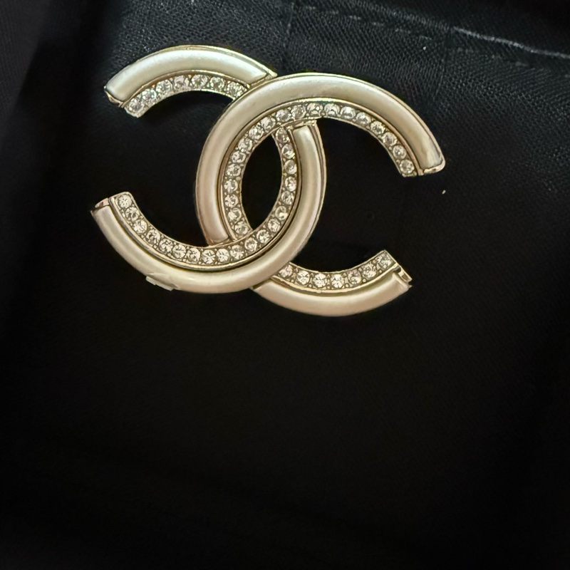 Chanel 雙c 正品 銀白雙層帶鑽 胸針 香奈兒-1
