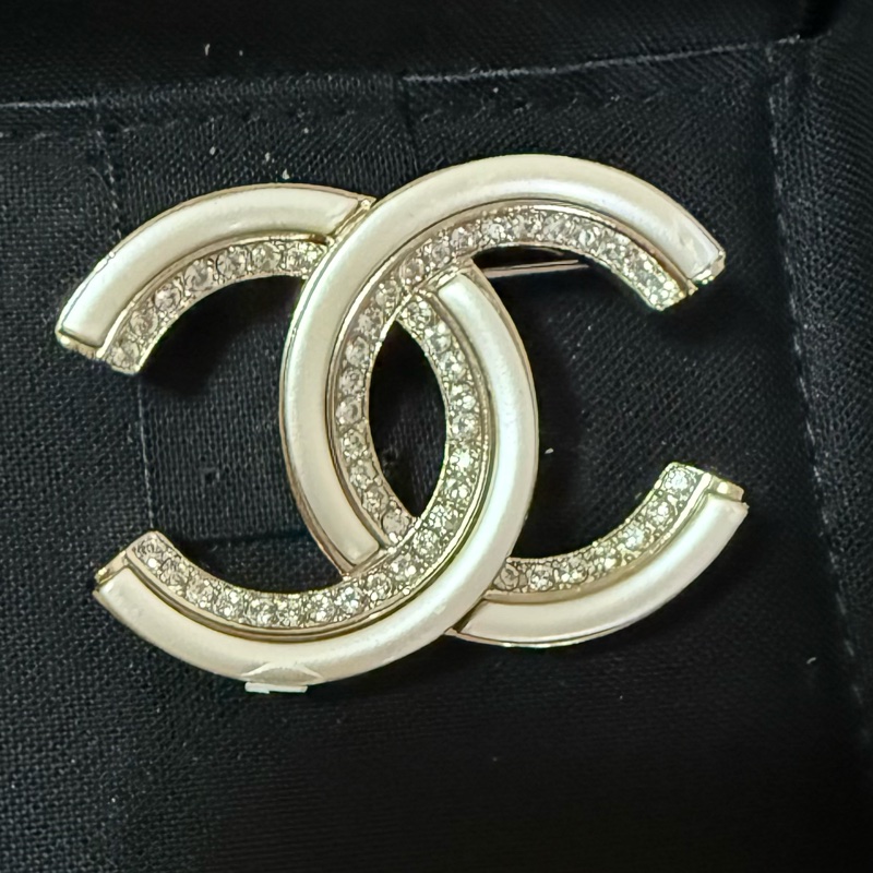 Chanel 雙c 正品 銀白雙層帶鑽 胸針 香奈兒-5