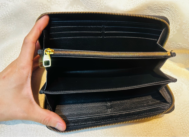 LV全黑皮革長夾-4